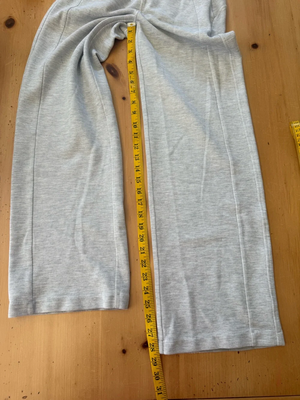 Lululemon Scuba Mid-Rise Wide-Leg Pant Waffle